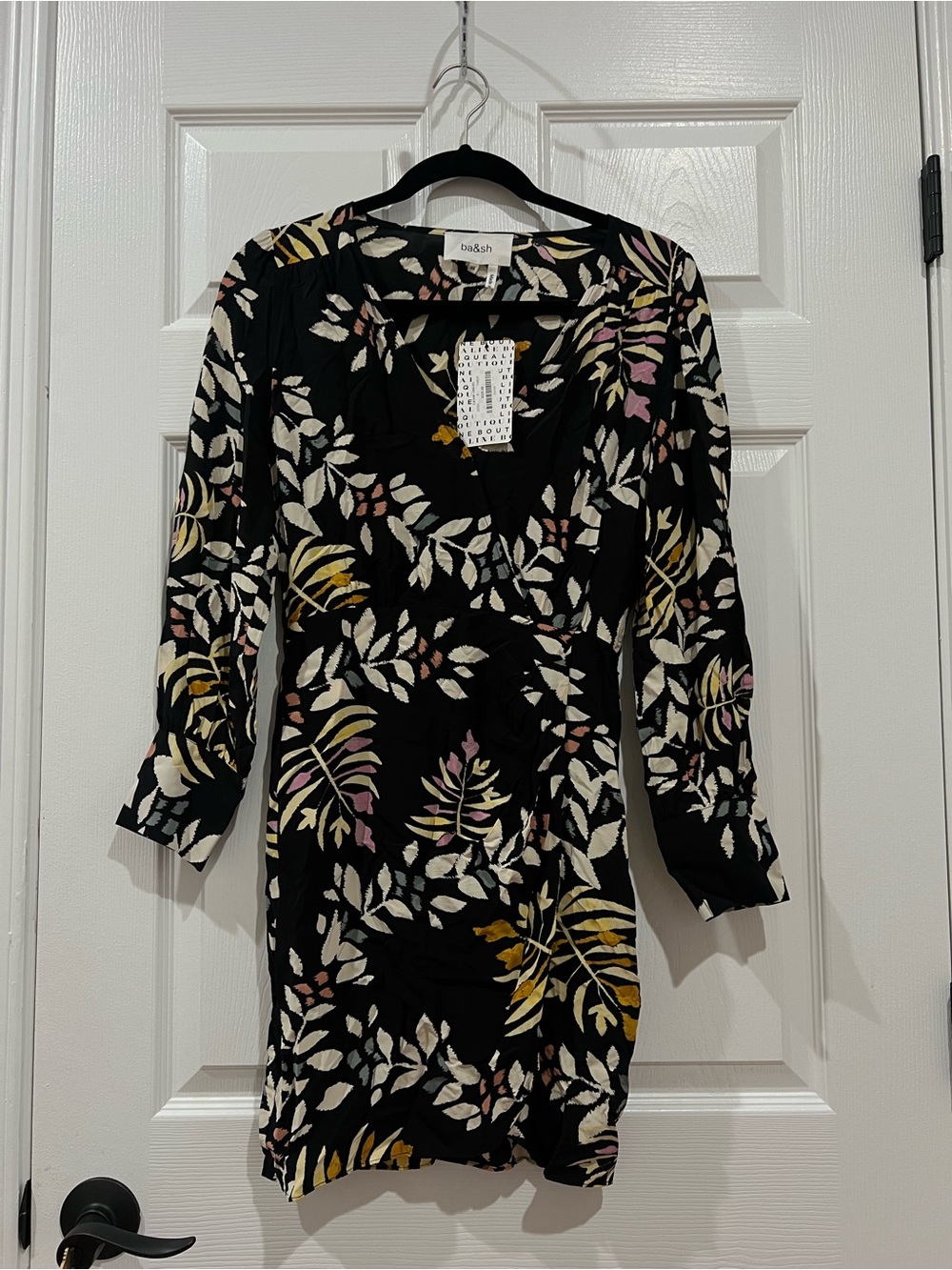 ba&sh Cassie Floral V-Neck Mini Dress NWT Size (US 2 )- SEE MEASUREMENTS